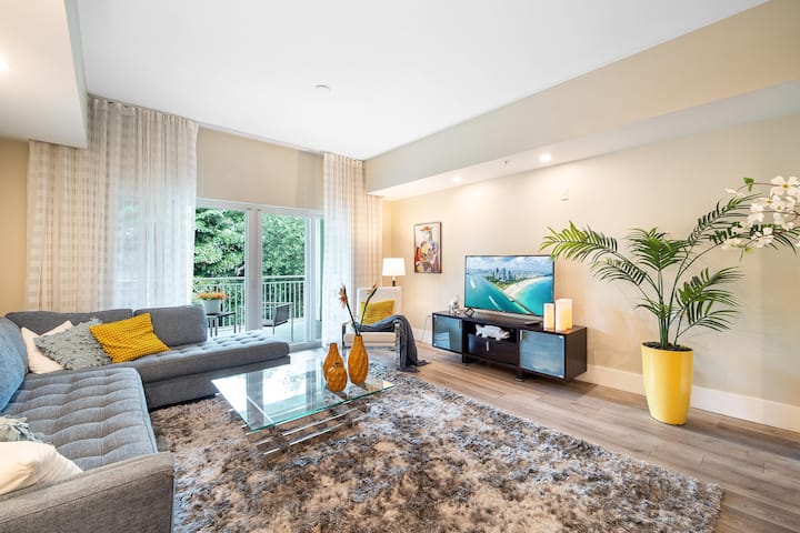 F1rst Class Condo In Miami, Sleeps 8 Superhost! - Doral, FL