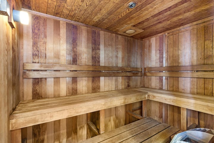 Shared sauna in the recreation area, along with the pool, spa and gym.