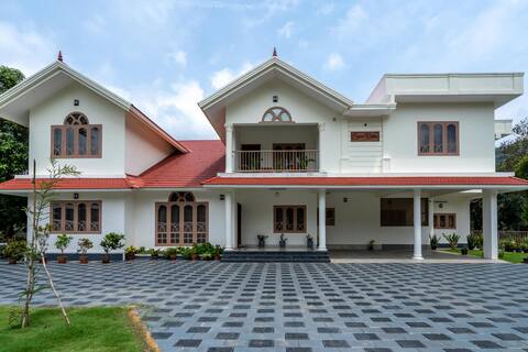 3BHK Cherry @ Spice Notes w/ Breakfast - Munnar