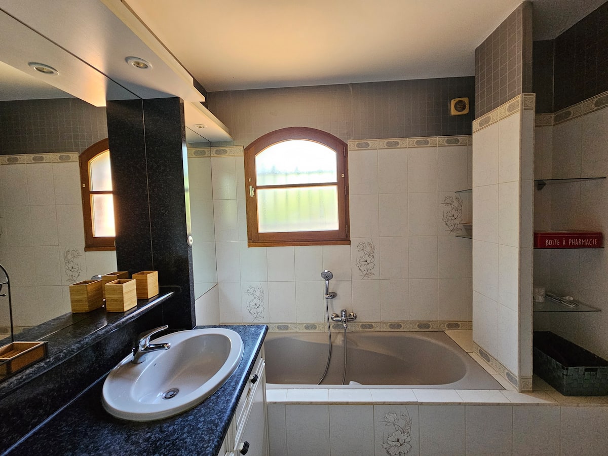 Salle de bains entière 1 image 3
