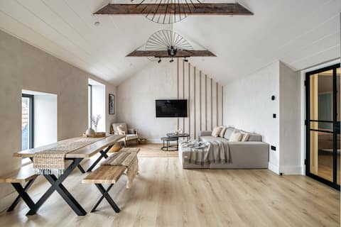 Panoramic Sea View Penthouse Apartment