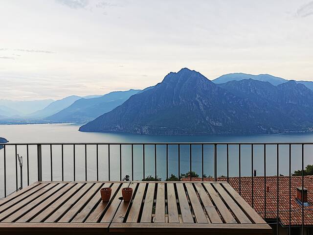 Happy Guest Apartments – Lakeview Nest