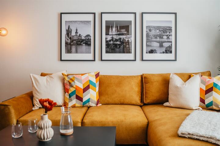 Live and Work in the Heart of Prague! gallery image 3