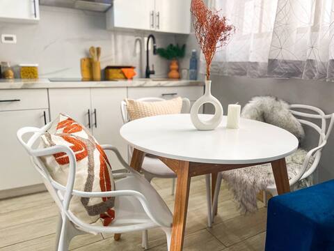 [Contemporary Apartment] Town center + Netflix