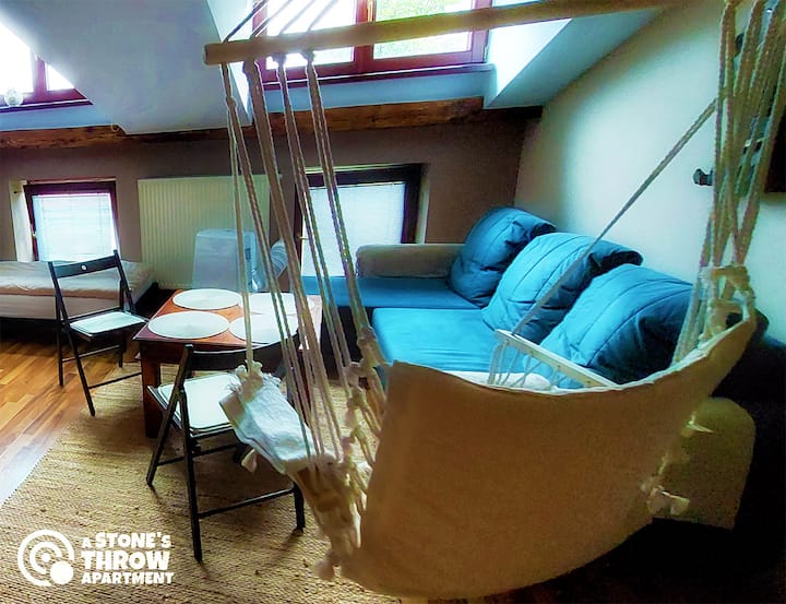 A Stone's Throw Apartment - Krakow