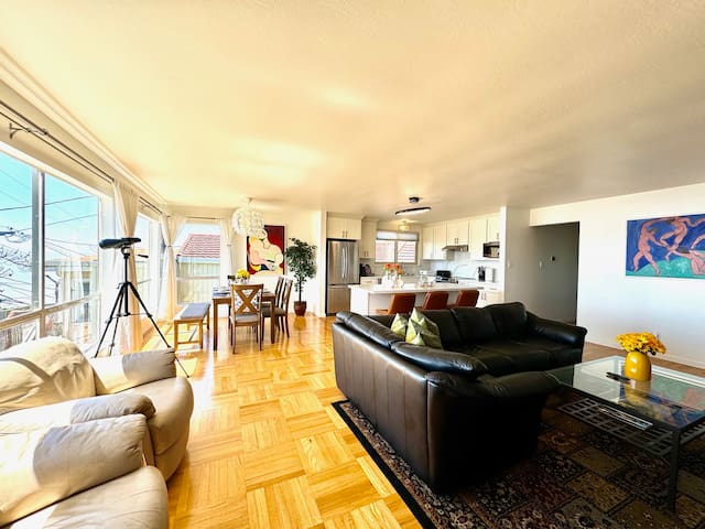 Blue Horizon Beach & Ocean Delight