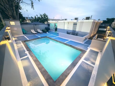 House, Private Pool, Barbecue, Wi-Fi, Laundry.