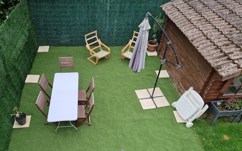 Accommodation close to Paris and Orly