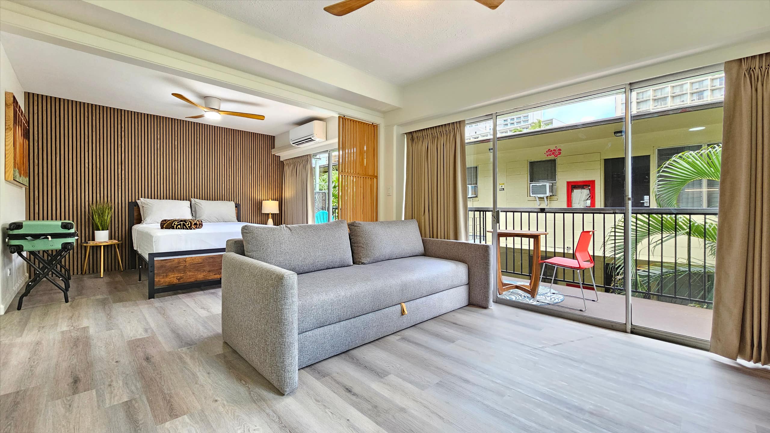 2412 PE St 305 Queen Bed, Futon, Kitchen Lanai - Photo 6