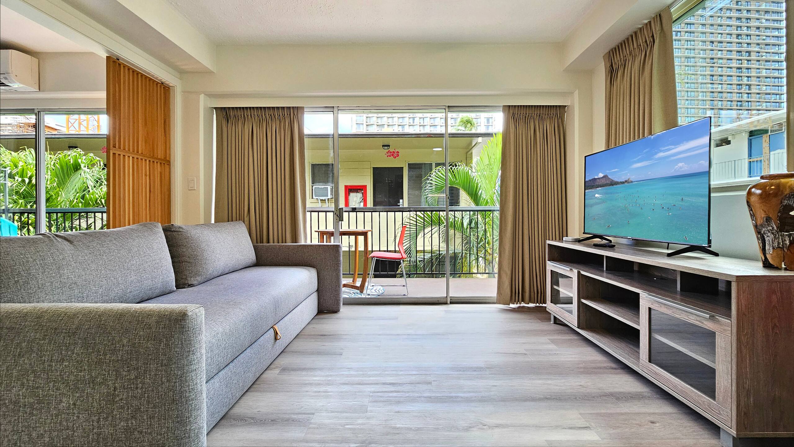 2412 PE St 305 Queen Bed, Futon, Kitchen Lanai - Photo 4