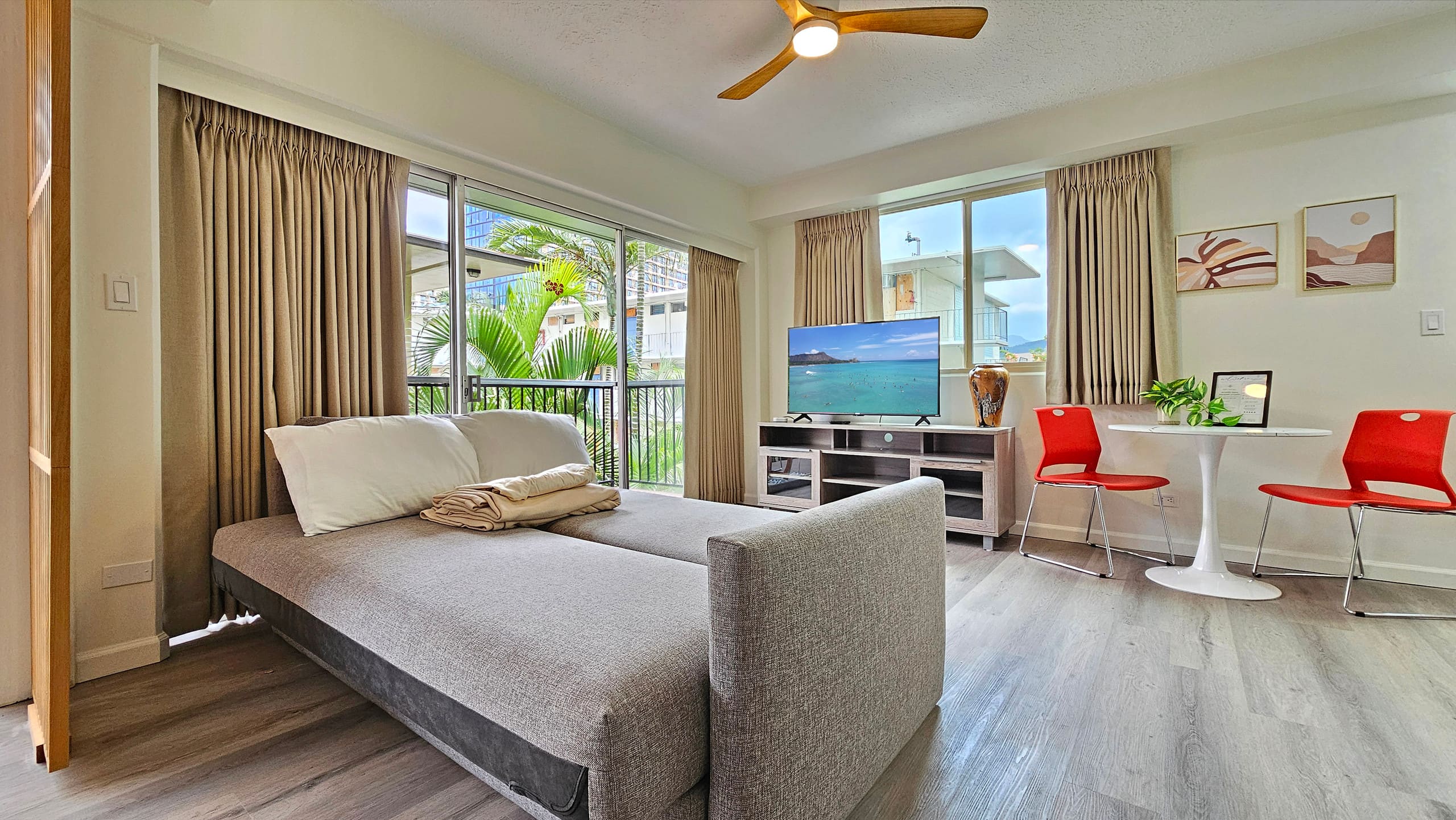 2412 PE St 305 Queen Bed, Futon, Kitchen Lanai - Photo 2