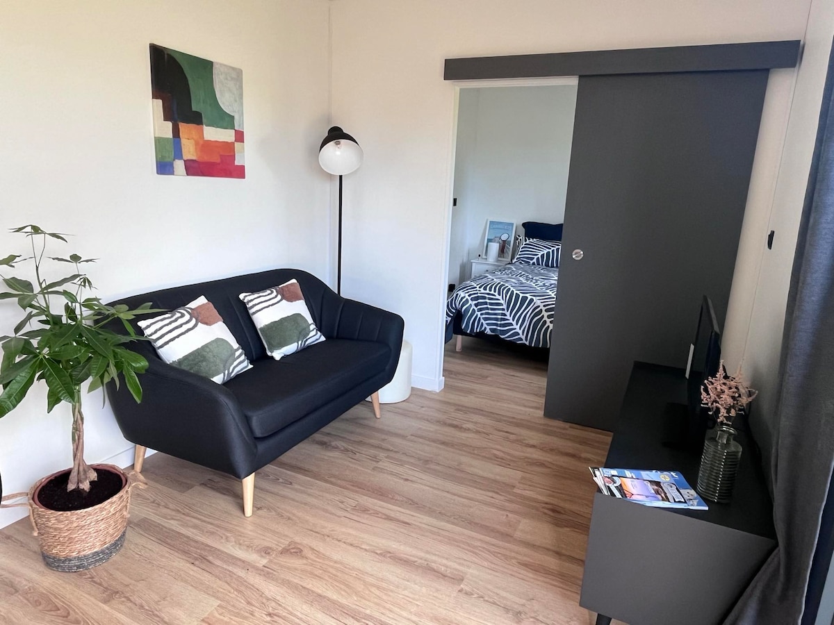 Top Airbnb: Natiboxe: Studio in Saint Palais Sur Mer