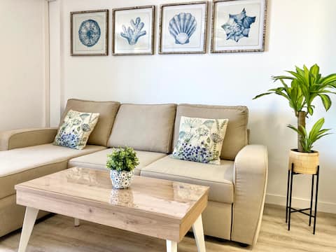 Popular Airbnb listing: Golden Sunset & The Mediterranean Sea in Torrox