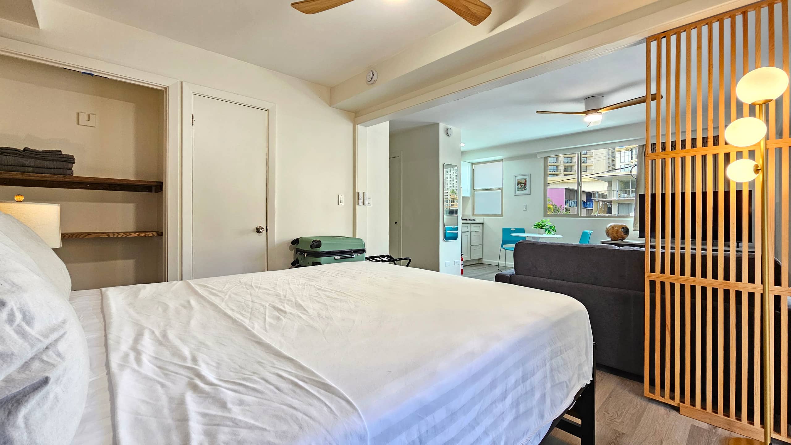 2412 PE St 301 Modern Design with Sleeper Sofa - Photo 17