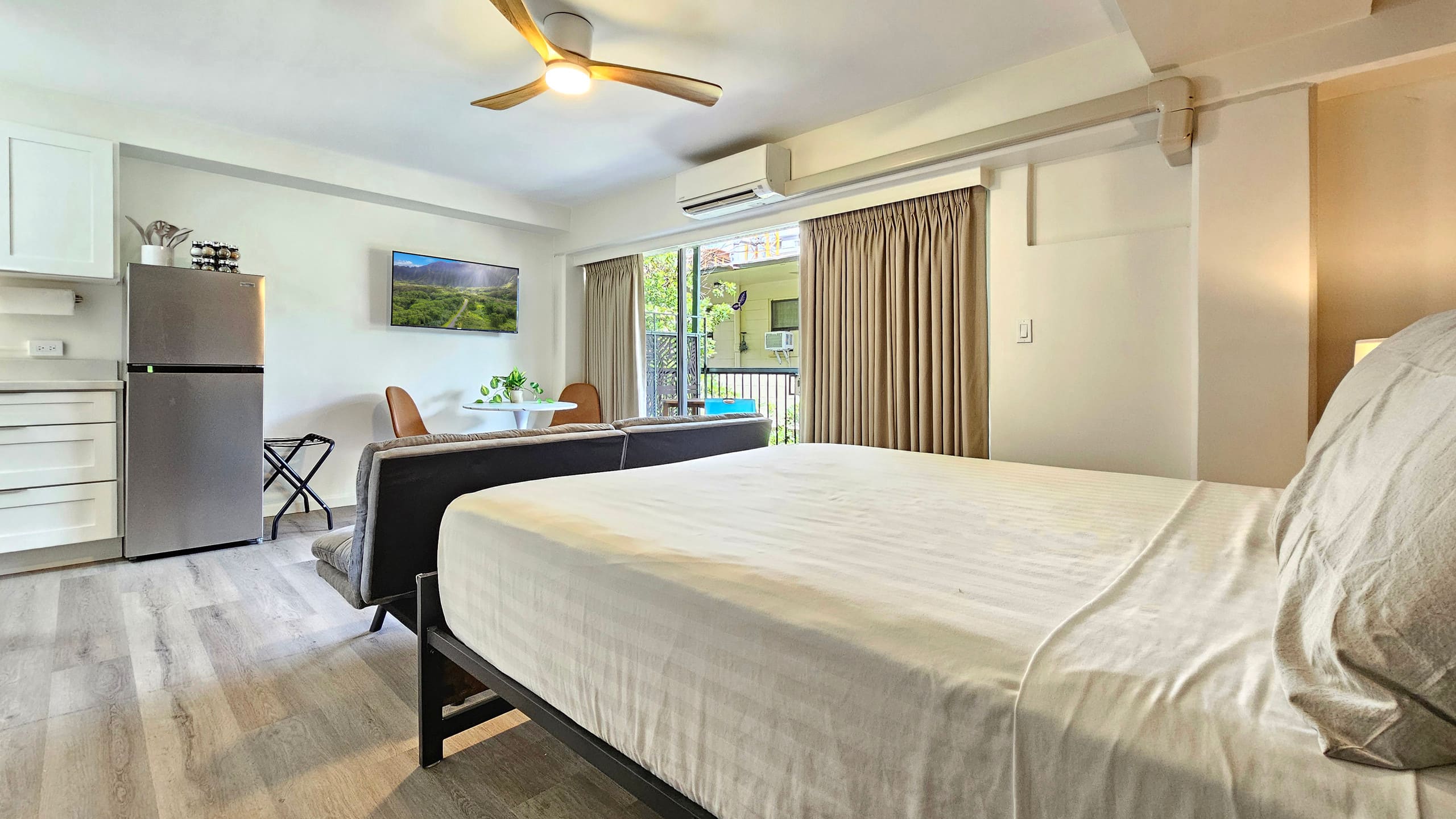 Charming 1BR Apartment walking distance to Waikiki - Photo 14