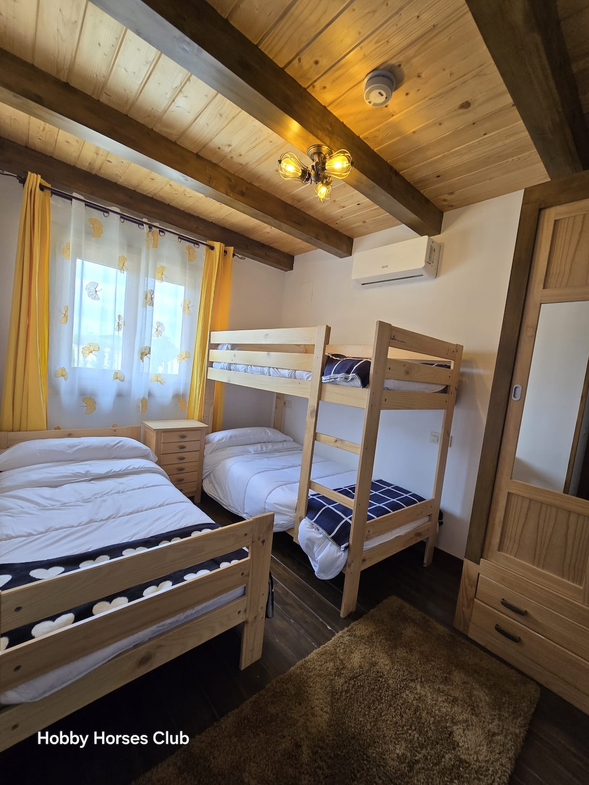 غرفة النوم 2