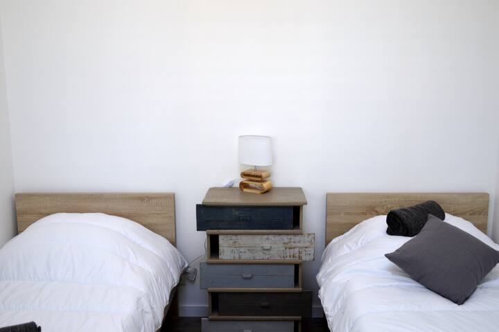 غرفة النوم 2