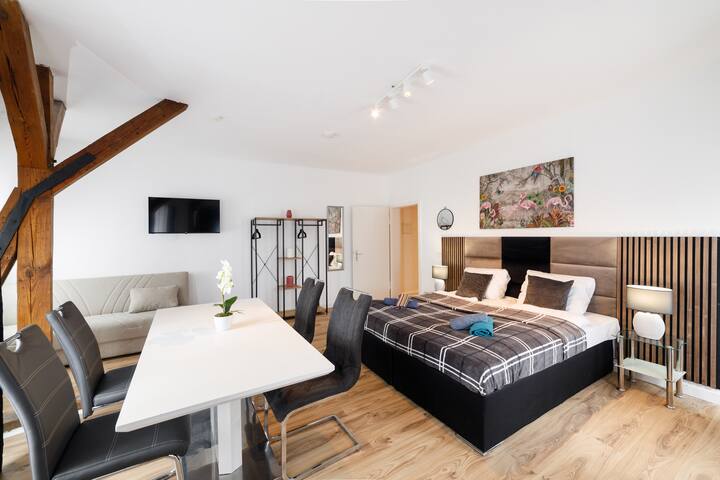 3 Rooms Flat Museuminsel Berlin-Mitte 7 Personen gallery image 5