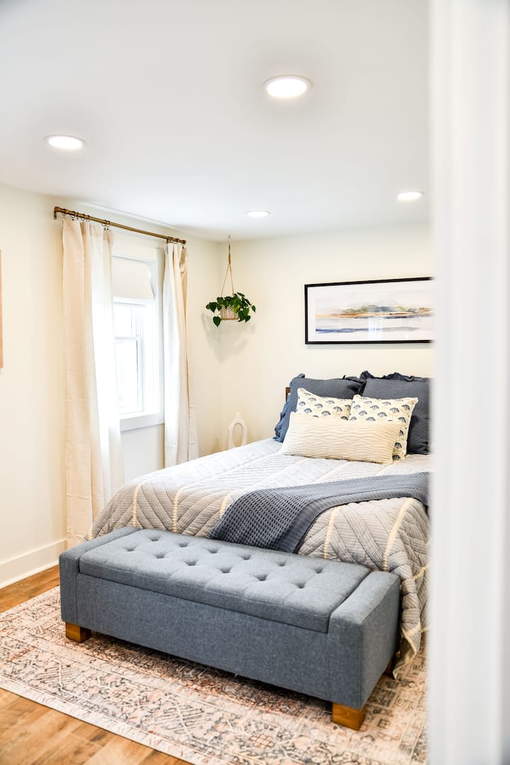 Cama queen, ubicada en el segundo piso.