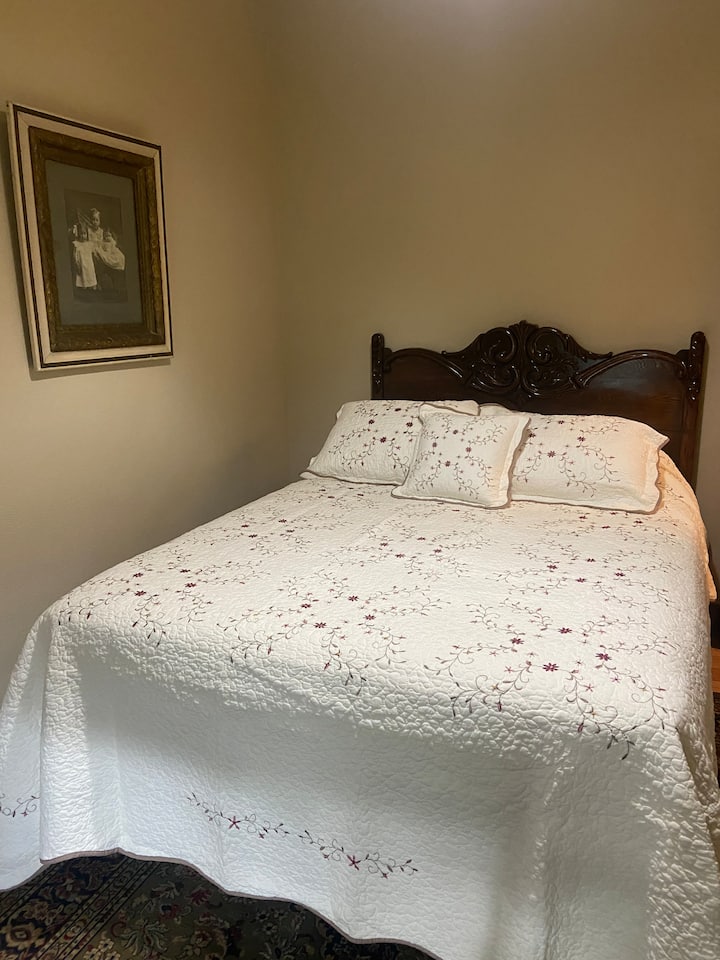 غرفة النوم 1