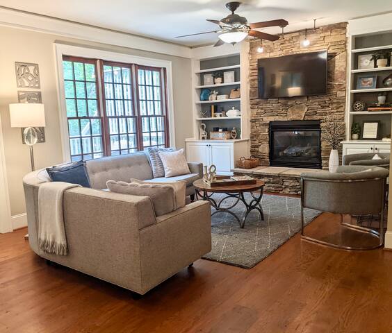 Hidden Creek Craftsman Retreat gallery image 2