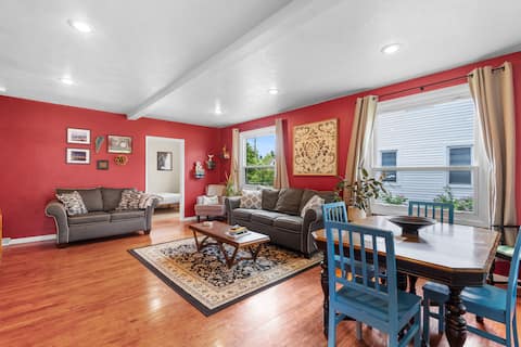 Cape Code Home Near Door County