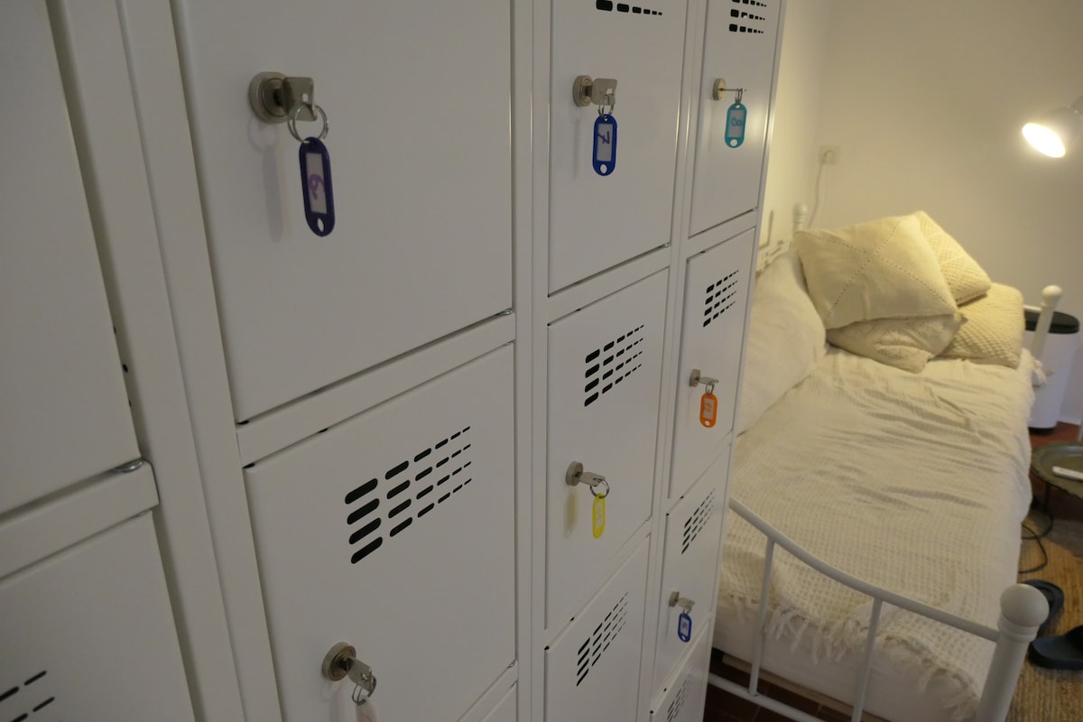 غرفة النوم 2