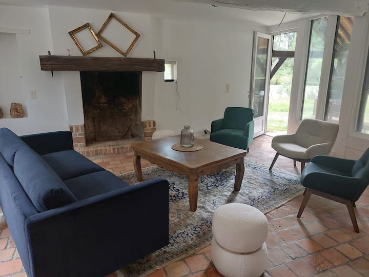 Grande Maison Avec Piscine Au Coeur De La Forêt - Lamotte-Beuvron