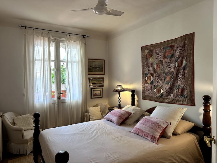 غرفة النوم 2