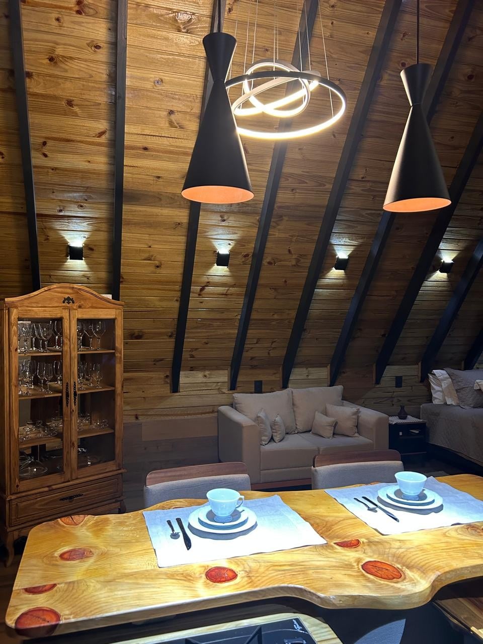 Top Airbnb: sunrise chalet em águas Mornas