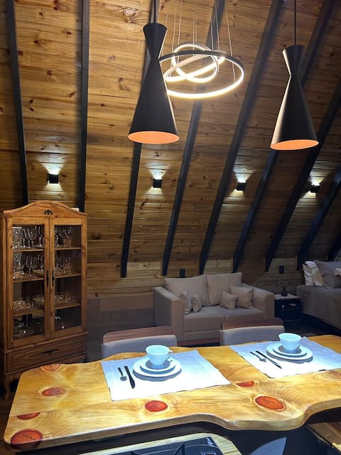 Top Airbnb: sunrise chalet em águas Mornas