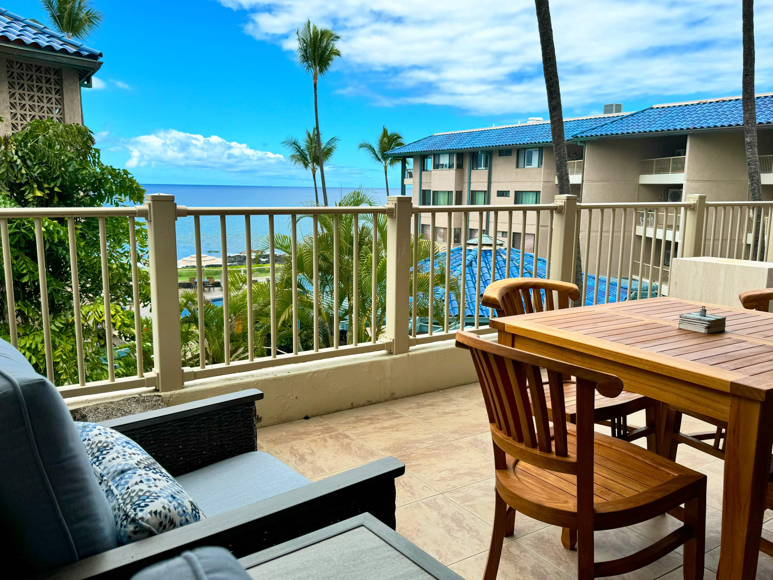Exceptional Kona Reef Condo: Full AC & Oceanfront - Image 7
