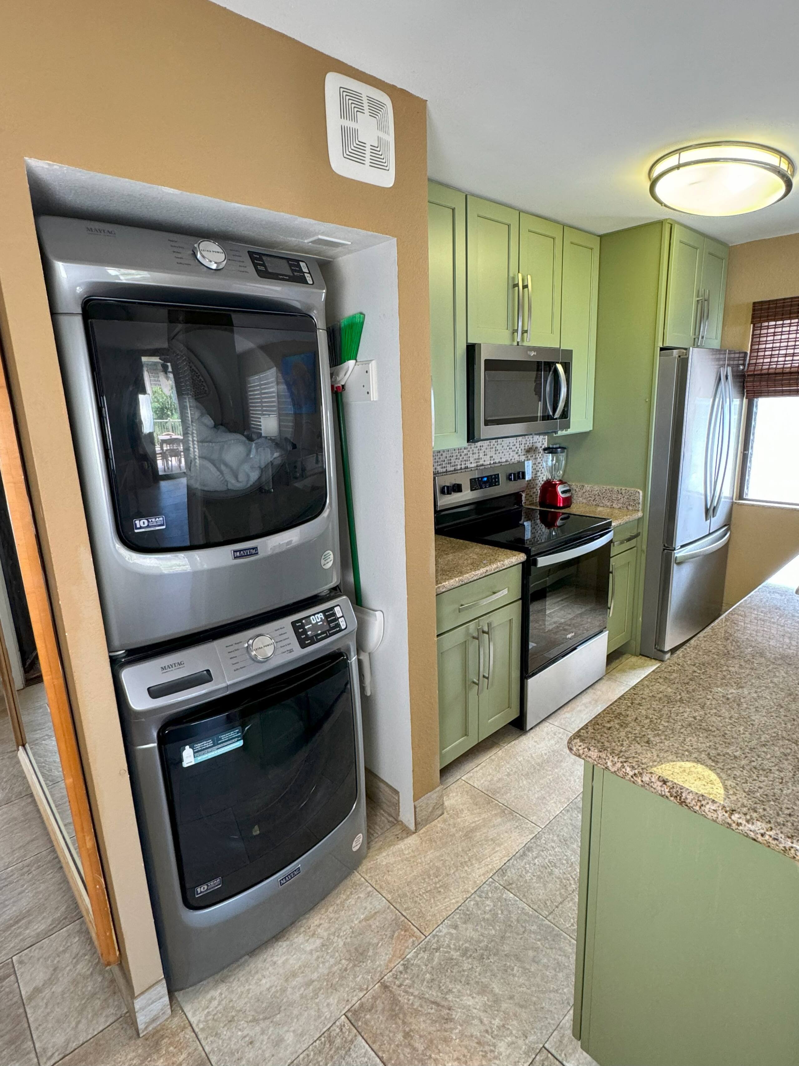 Exceptional Kona Reef Condo: Full AC & Oceanfront - Image 18