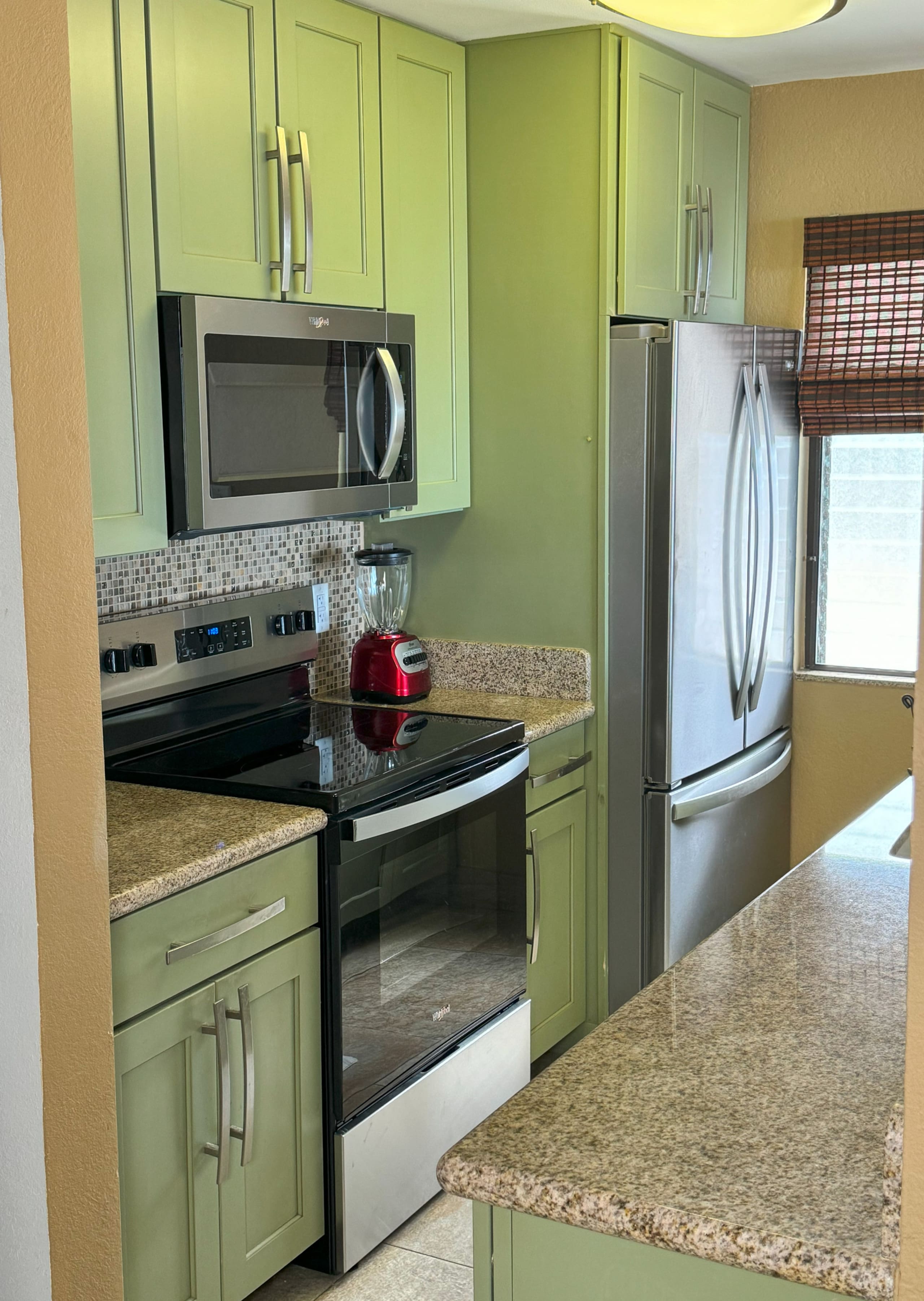 Exceptional Kona Reef Condo: Full AC & Oceanfront - Image 10