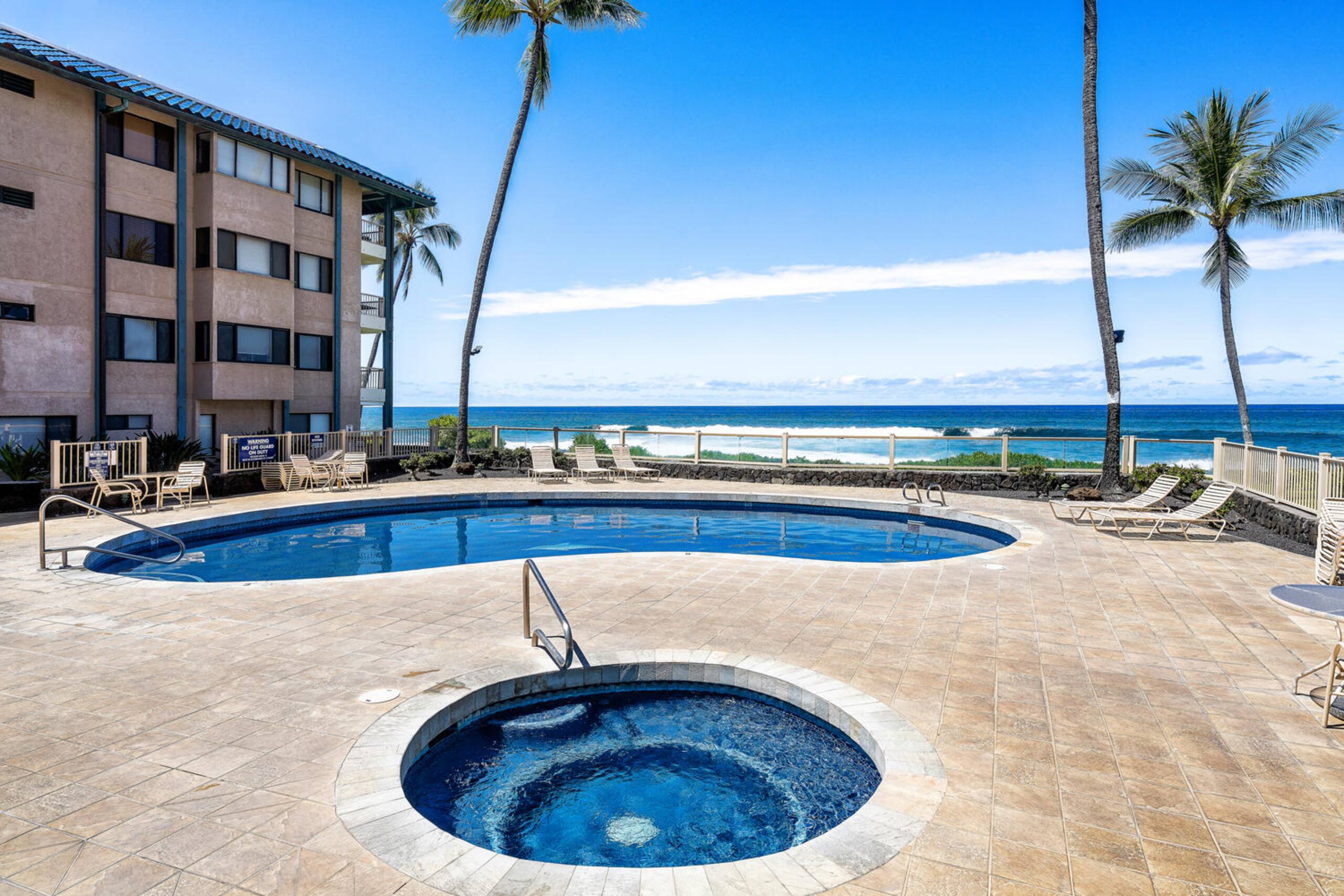 Exceptional Kona Reef Condo: Full AC & Oceanfront - Image 24