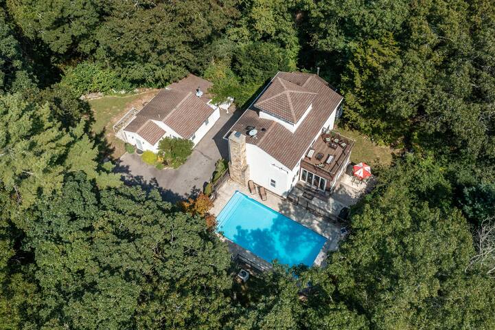 The Bunker gallery image 2