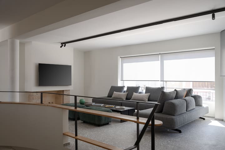 Acropolis Iconic Estate