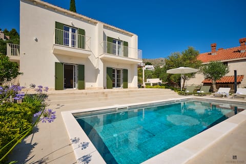 Hedera Estate, Villa Hedera XVIII