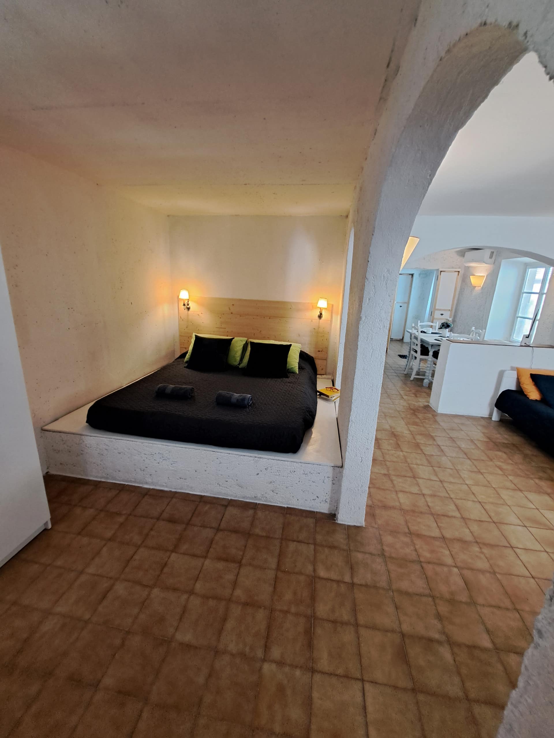 Apartment in 16c. house, Old Town, Budva