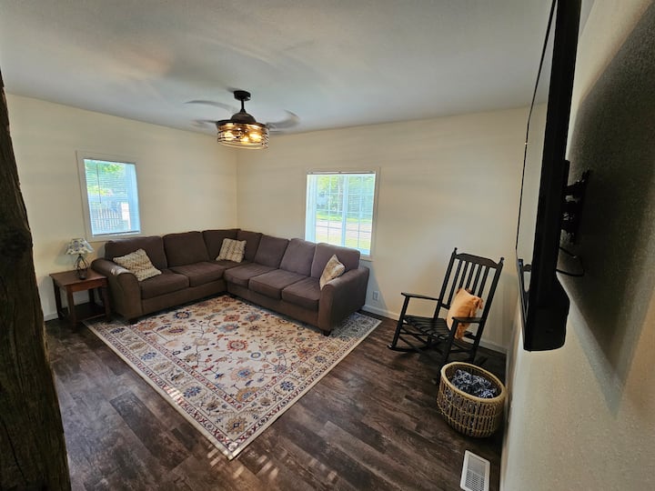 Moore's Crystal Mtn Retreat 5 Beds - トンプソンビル, MI