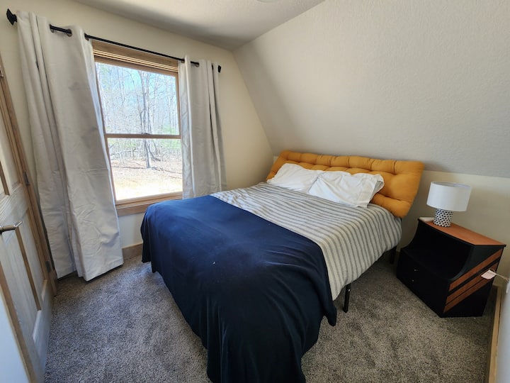 საძინებელი 2