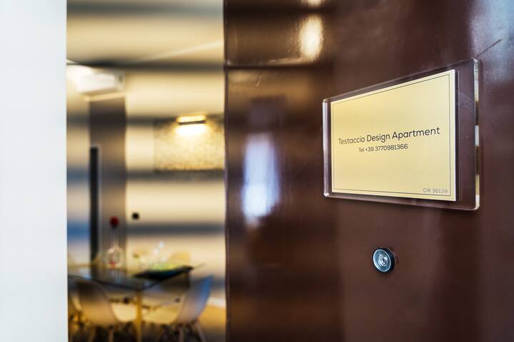 Testaccio Design Apartment Rome gallery image 2