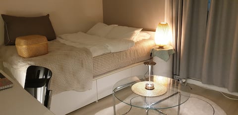 Ihak Station 3 minutes cozy two-room/60-su hotel bedding/bedroom/lighting dining room/high-speed internet/Netflix