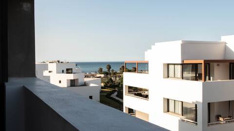 3rd Floor Apartment Sea View
