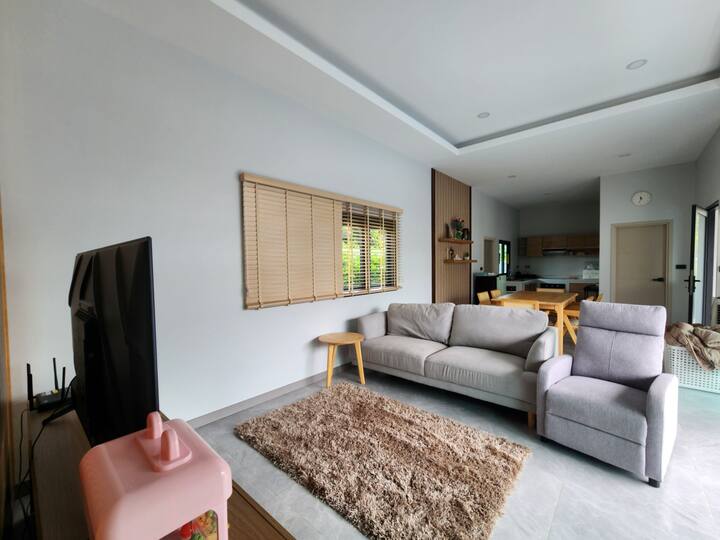 Pool Villa Nikompattana Rayong - Pluak Daeng