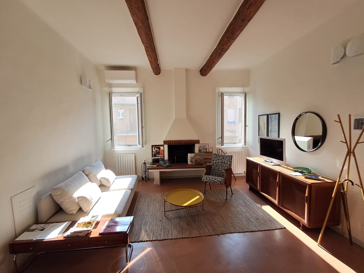 Annuncio Airbnb popolare: Historic Center - Borgovado APT a Ferrara