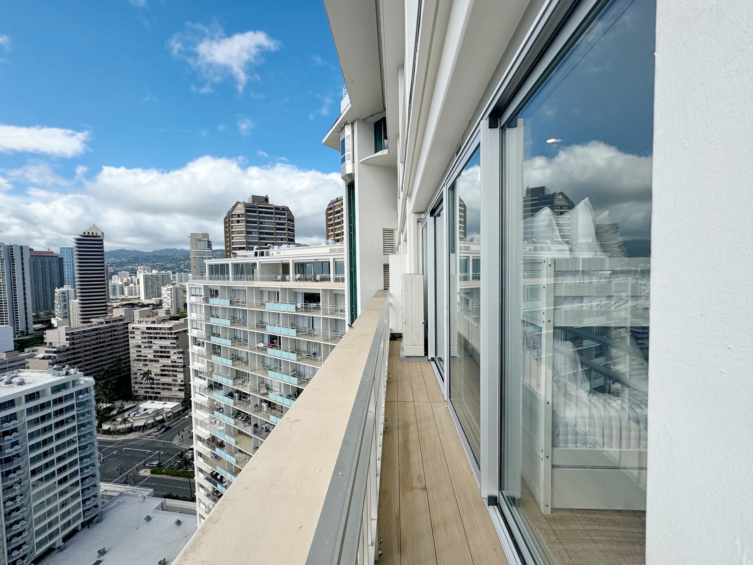 Ilikai Penthouse-Luxury Oceanview 2BR/2BTH/Parking - Image 62