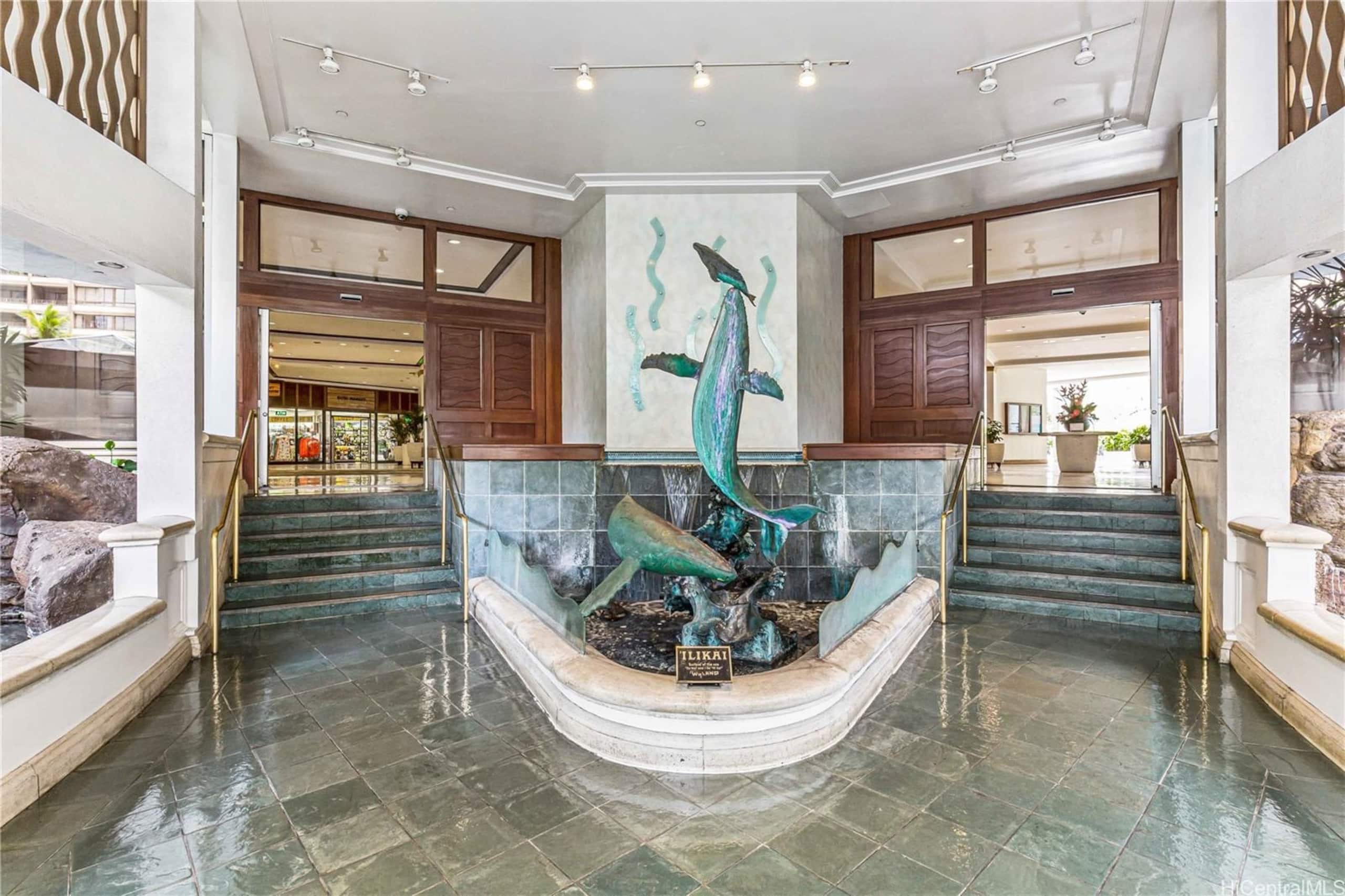 Ilikai Penthouse-Luxury Oceanview 2BR/2BTH/Parking - Image 73