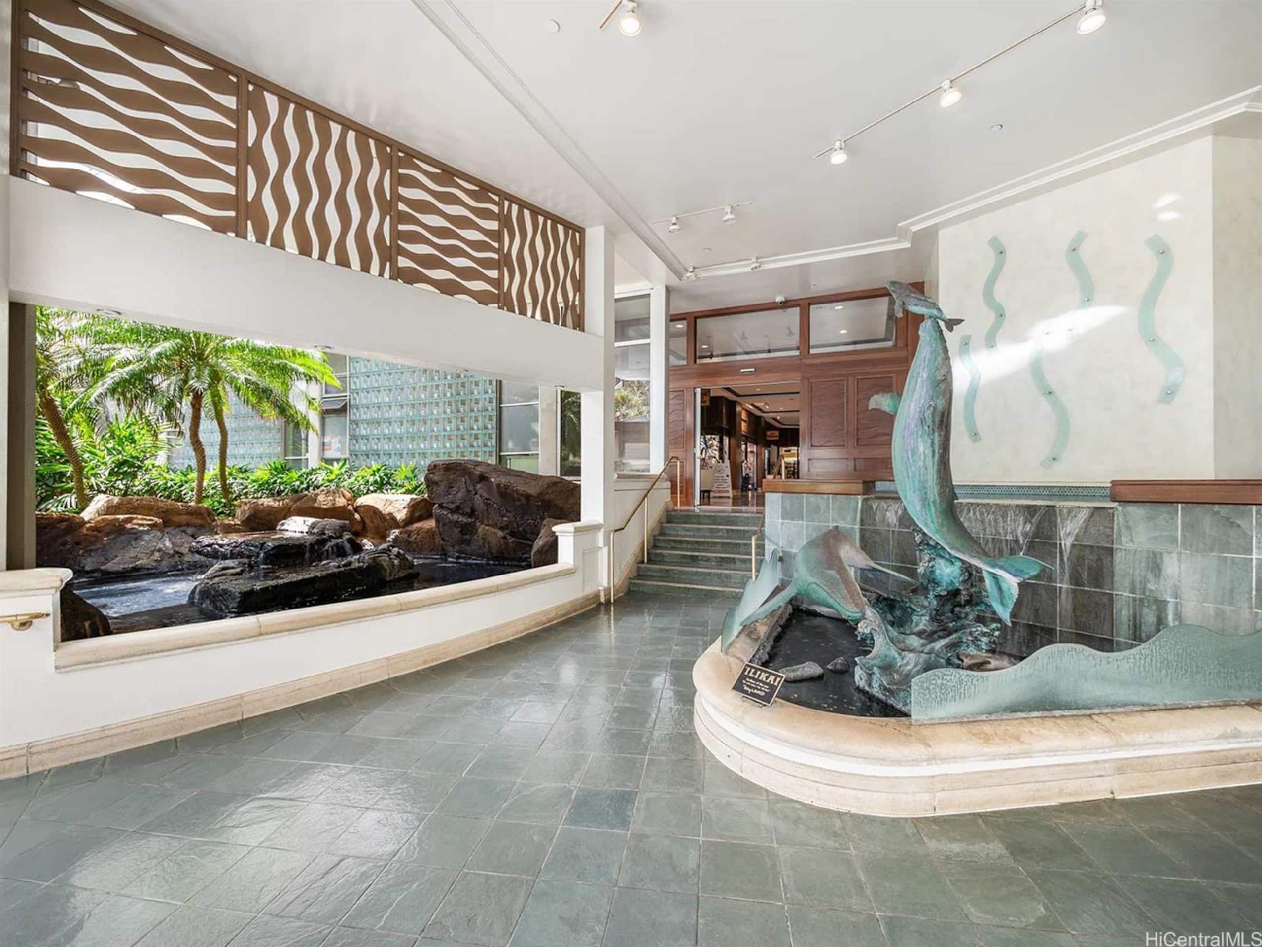 Ilikai Penthouse-Luxury Oceanview 2BR/2BTH/Parking - Image 72