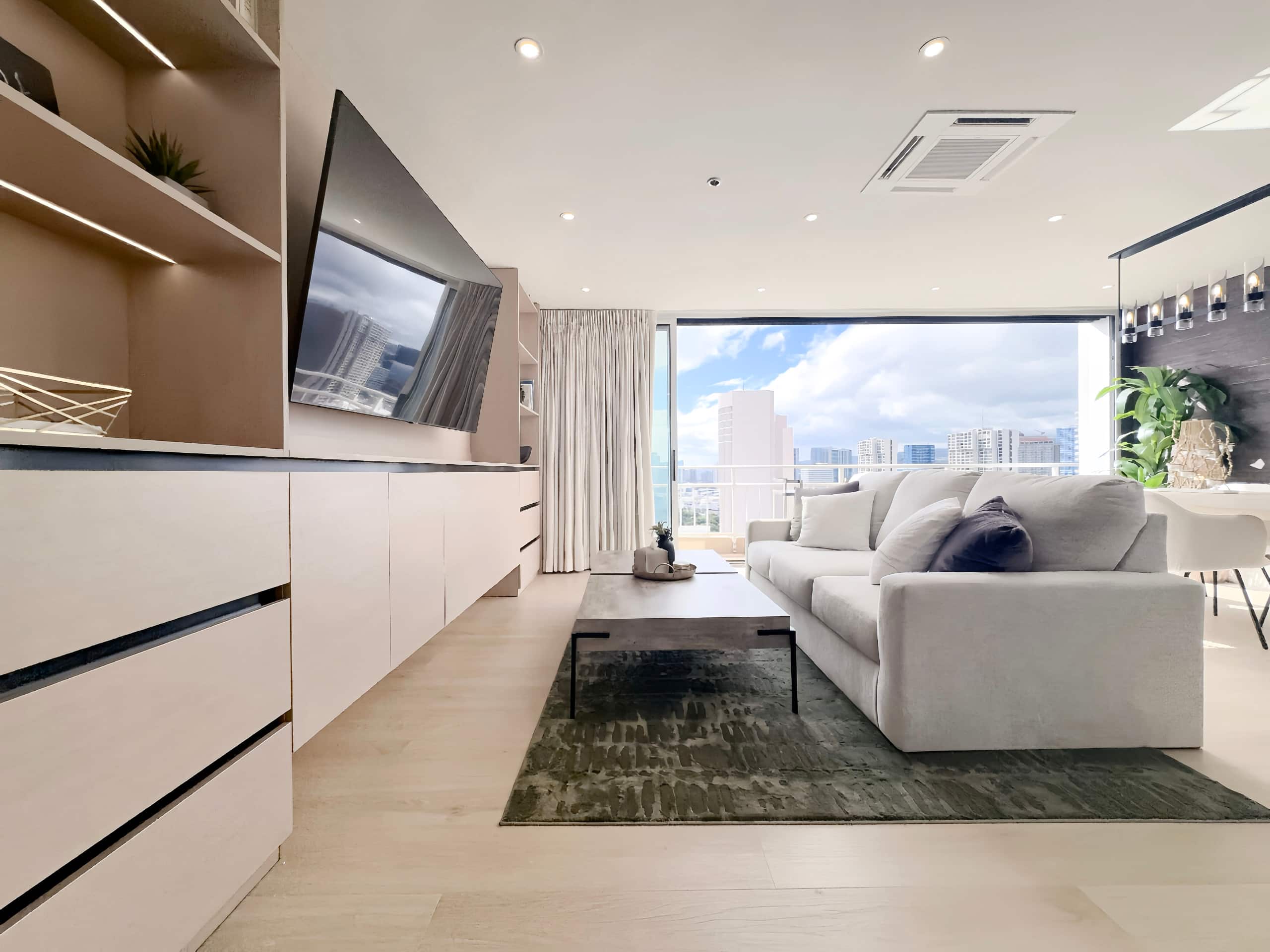 Ilikai Penthouse-Luxury Oceanview 2BR/2BTH/Parking - Image 5